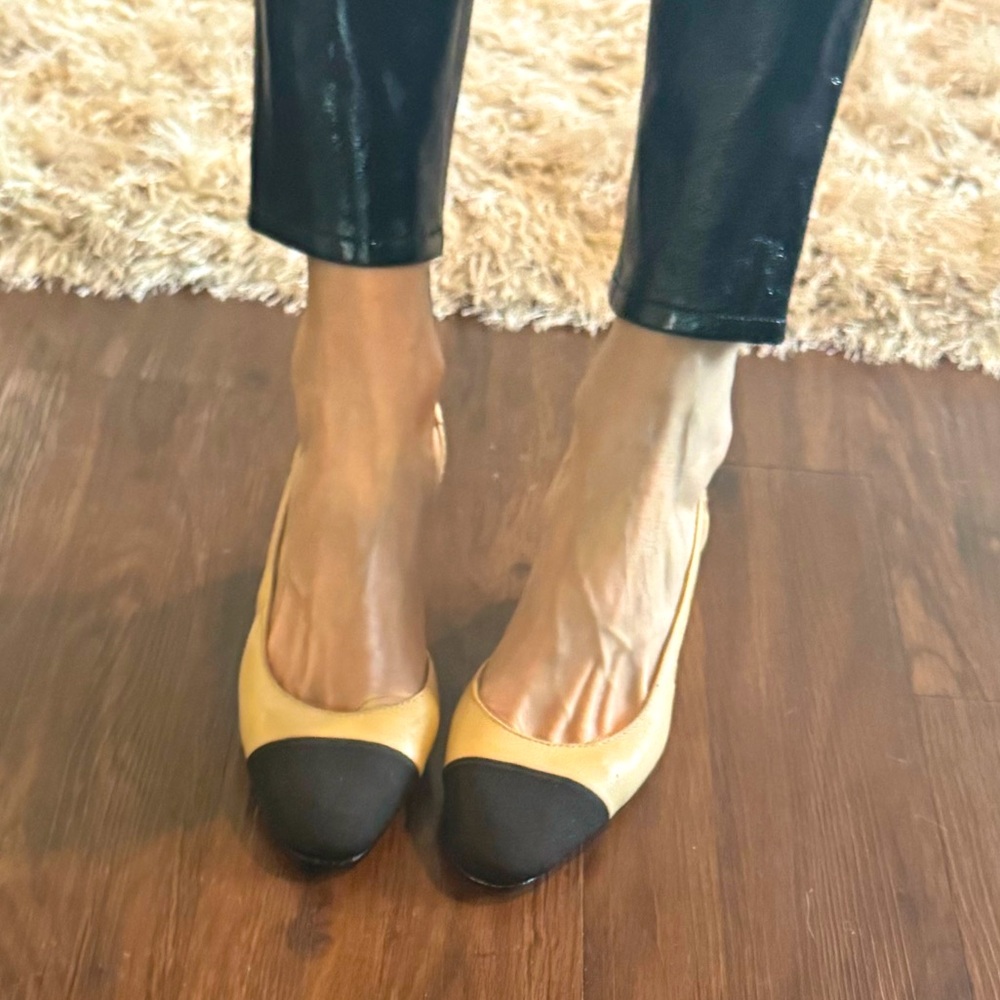 Chanel Cap-Toe Slingback, 39